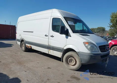 2012 Mercedes-Benz Sprinter 2500 High Roof from USA, damaged, VIN WD3PE8CB8C5703620
